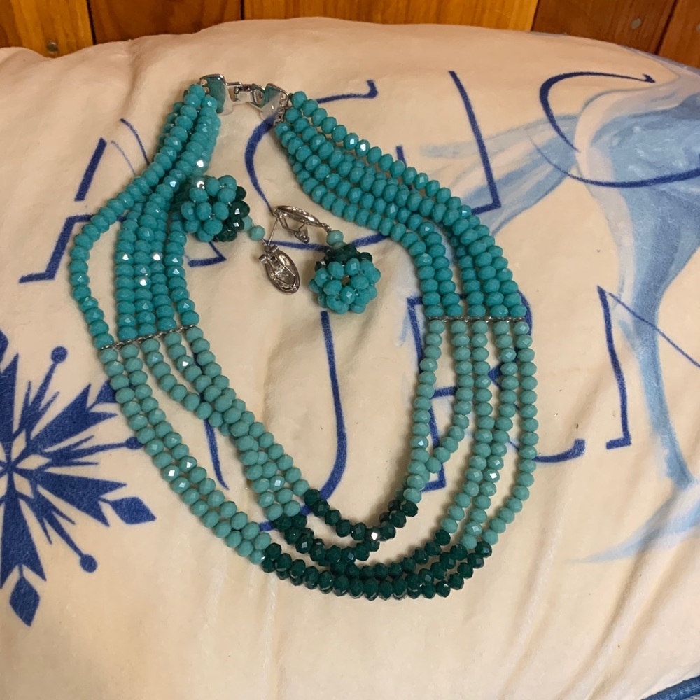 Turquoise Beaded Necklace and Earring Set